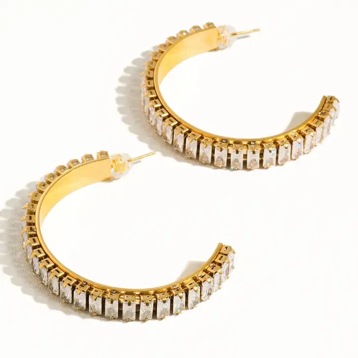 Glamora - Gold Earring