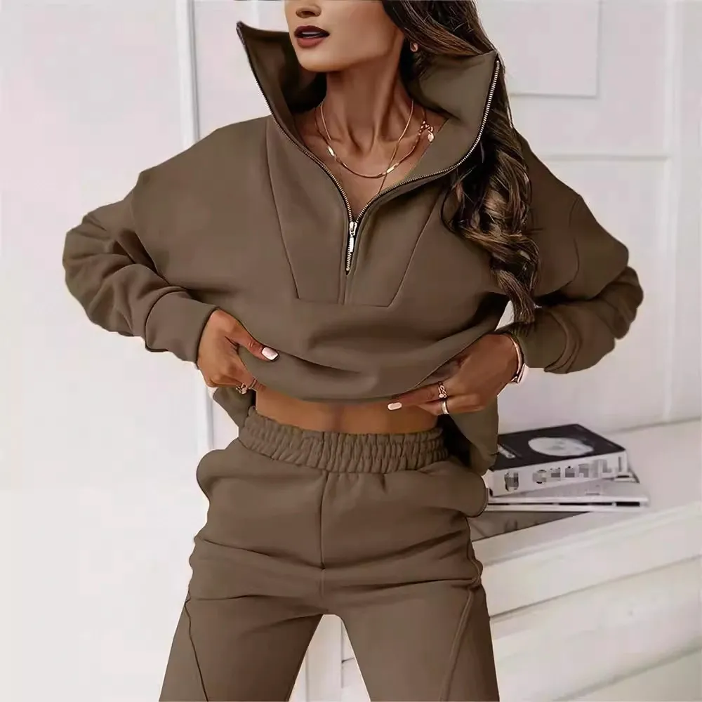 The Zip Lounge Set