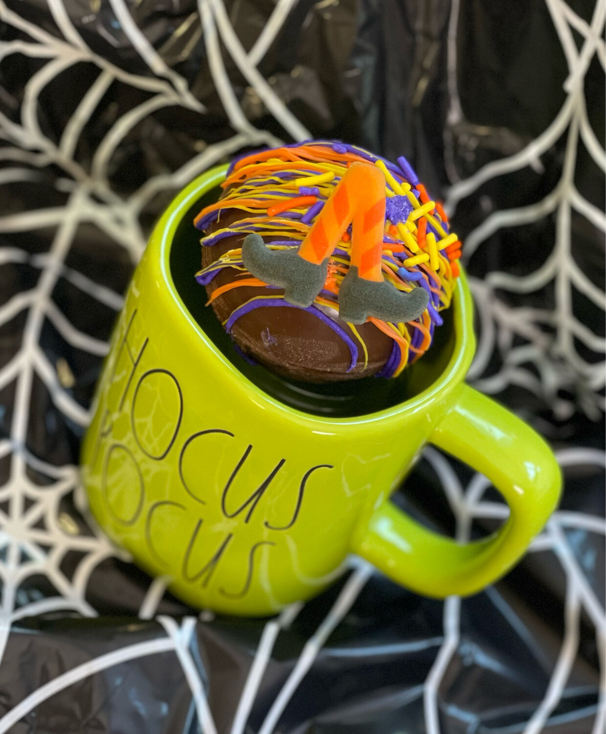 Sanderson Sisters Cocoa Bomb