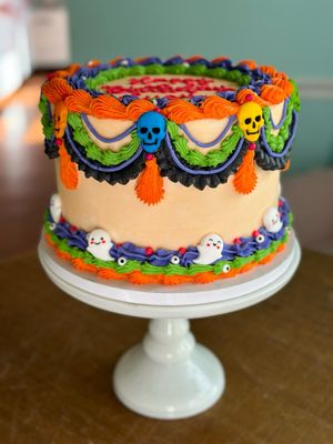 Vintage Halloween Cake