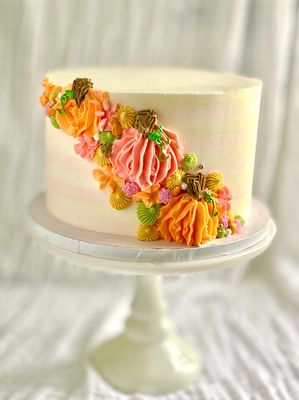 Feminine Fall Cake