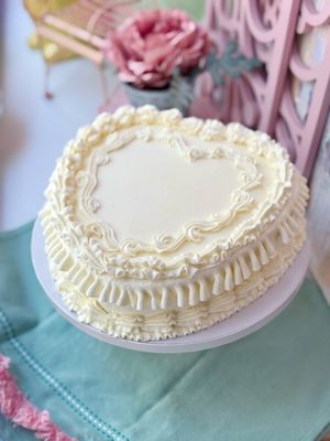 Single Layer Vintage Heart