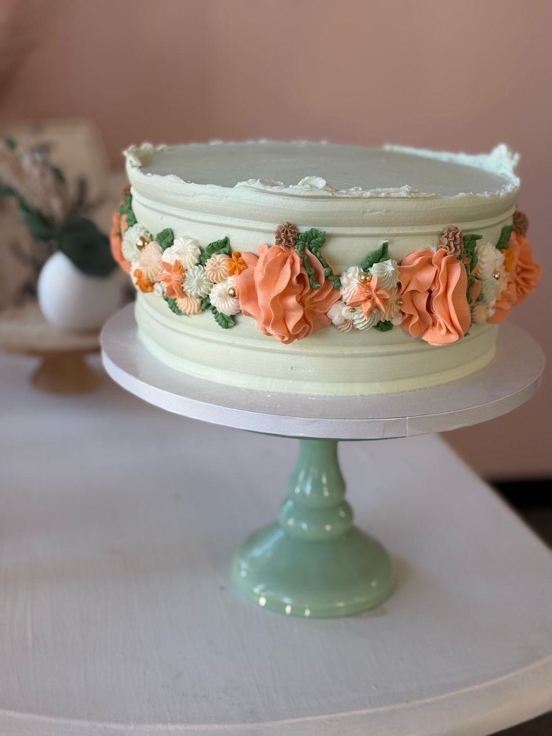 Pretty Pumpkins Cake