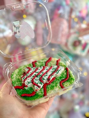 Christmas Tree Cake Fudge