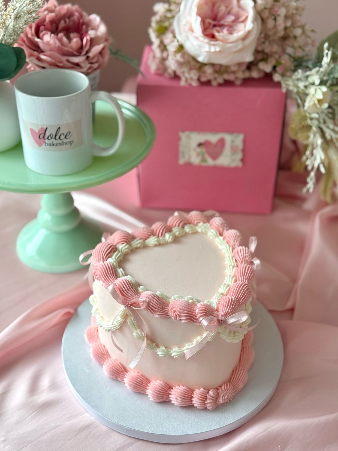 Blush &amp; Bashful Heart Cake