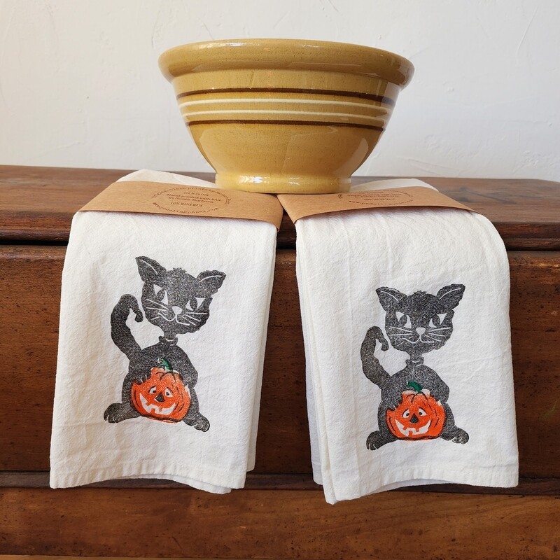 "Cat-o-lantern" Hand-printed Tea Towel "Cat-o-lantern" Hand-printed Tea Towel