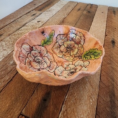 SOLD**&quot;Peach Fuzz&quot; Vintage Rose&quot; Bowl
