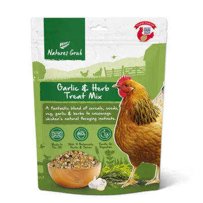 Nature's Grub Garlic, Herbs & Vegetable Treat Mix 600g