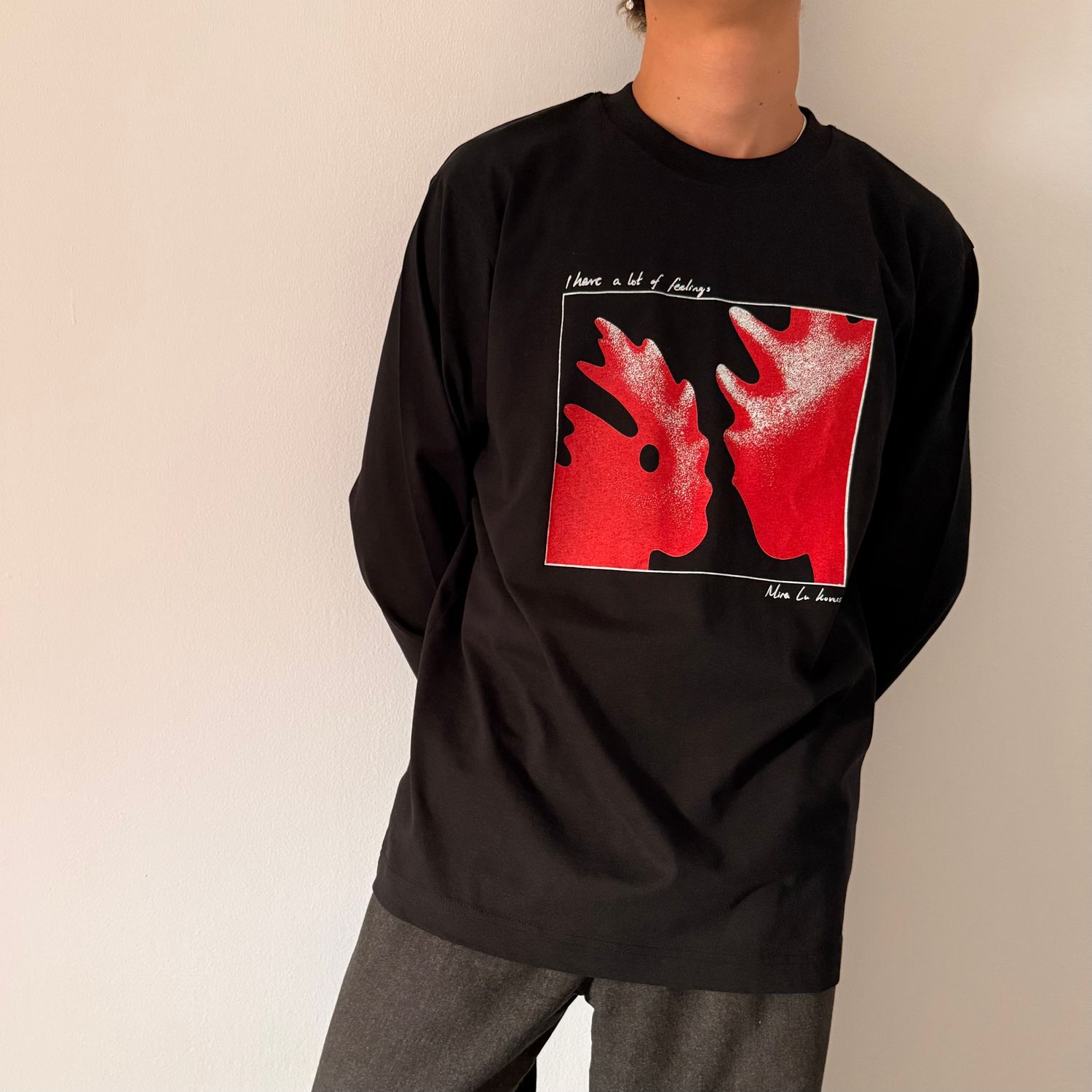 Mira Lu Kovacs "I have a lot of feelings" Shirt Schwarz