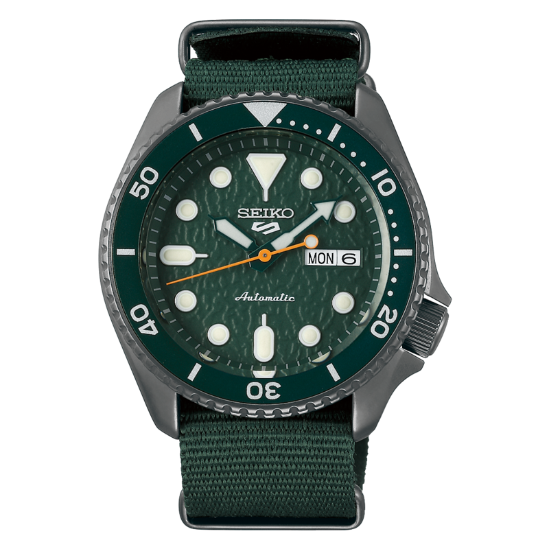 Seiko 5 Sports Green Dial 43MM &quot; Sense Style &quot;Automatic SRPD77K