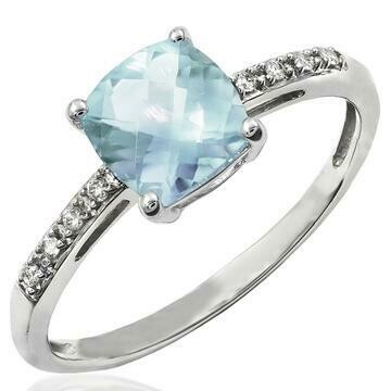 Cushion Aquamarine Ring with Diamond Accent 14KT Gold Cushion Aquamarine Ring with Diamond Accent 14KT Gold