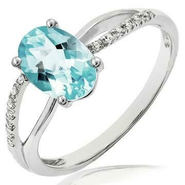 Oval Aquamarine Ring with Diamond Accent and Split Shoulders 14KT Gold