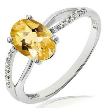 Oval Citrine Ring with Diamond Accent and Split Shoulders 14KT Gold