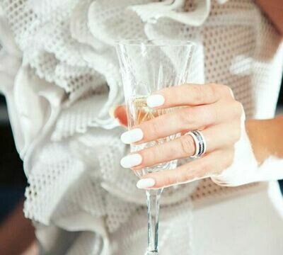 WOMEN&#39;S WEDDING BANDS