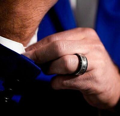 MEN&#39;S WEDDING BANDS