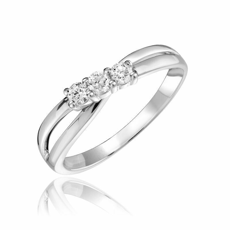 Three Stone Solitaire Fashion Ring White Gold Three Stone Solitaire Fashion Ring White Gold