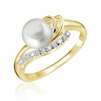 Cultured Freshwater Pearl & Diamond Ring Yellow Gold Cultured Freshwater Pearl & Diamond Ring Yellow Gold
