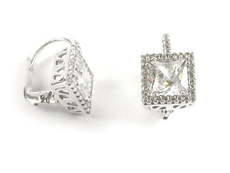 10K White Gold C.Z Lever Back Earrings 10K White Gold C.Z Lever Back Earrings