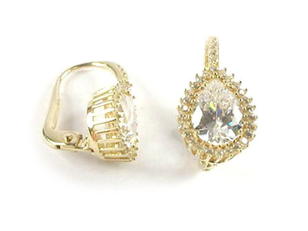 10K Yellow Gold C.Z Lever Back Earrings 10K Yellow Gold C.Z Lever Back Earrings