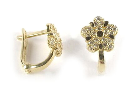 10K Yellow Gold C.Z Flower Earrings 10K Yellow Gold C.Z Flower Earrings