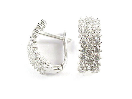 10K White Gold C.Z Lever Back Earrings 10K White Gold C.Z Lever Back Earrings