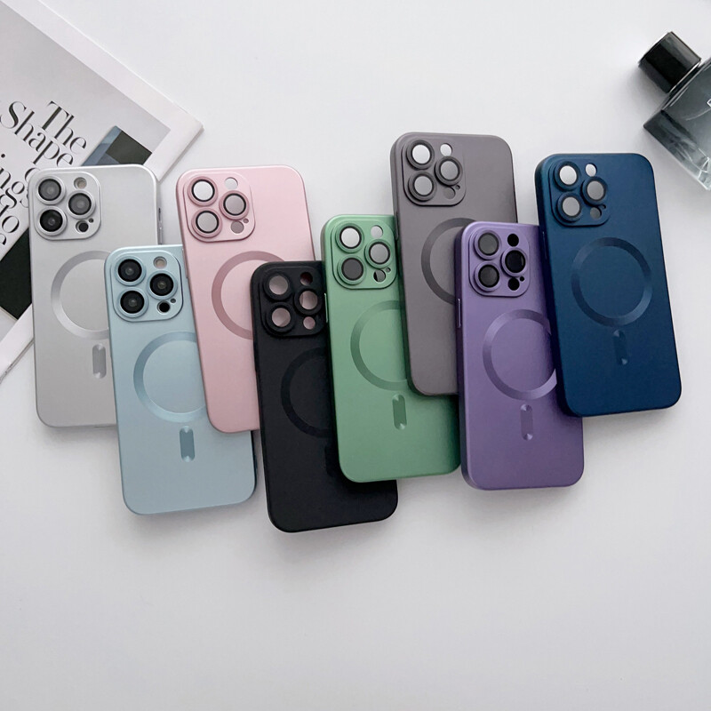 Cover MagSafe effetto metallizzato