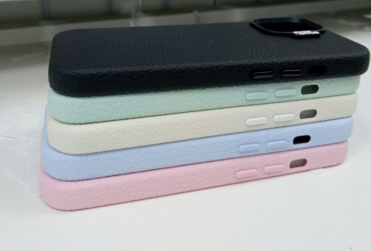 Cover in pelle Samsung e iPhone