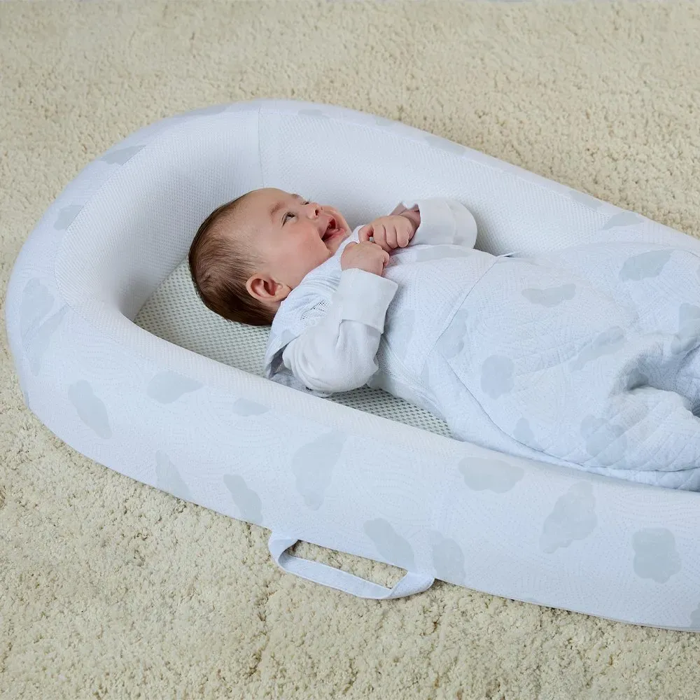 Cozy Nest: Purflo Sleep Tight Baby Bed - Cotton Clouds
