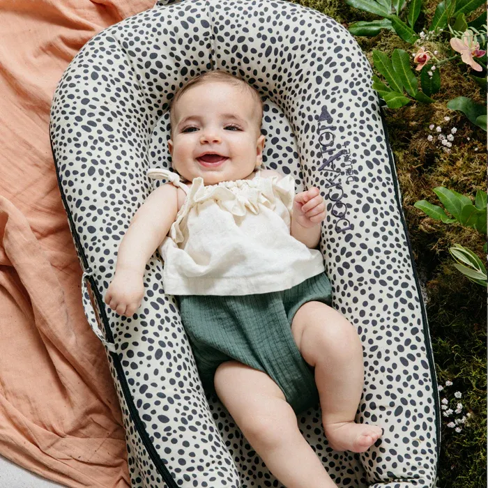 Cozy Nest: Dockatot® Deluxe+ Dock – Painted Spots