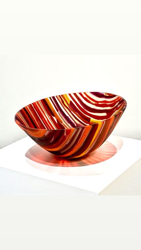 Schale "Stripcut" rot