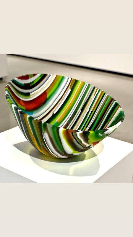 Schale "Stripcut" grün