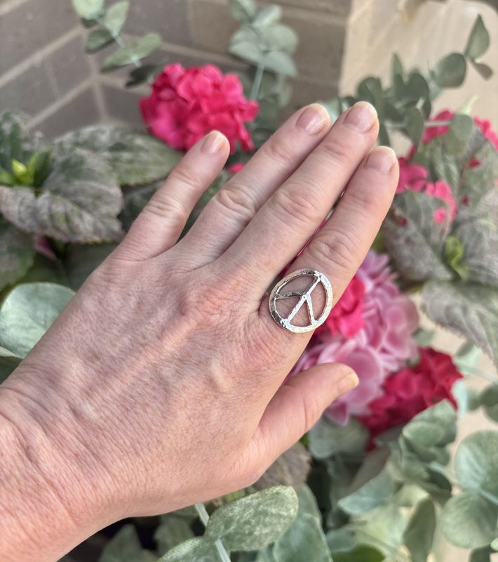 Gai Russo Peace Ring Shiny Sterling Silver