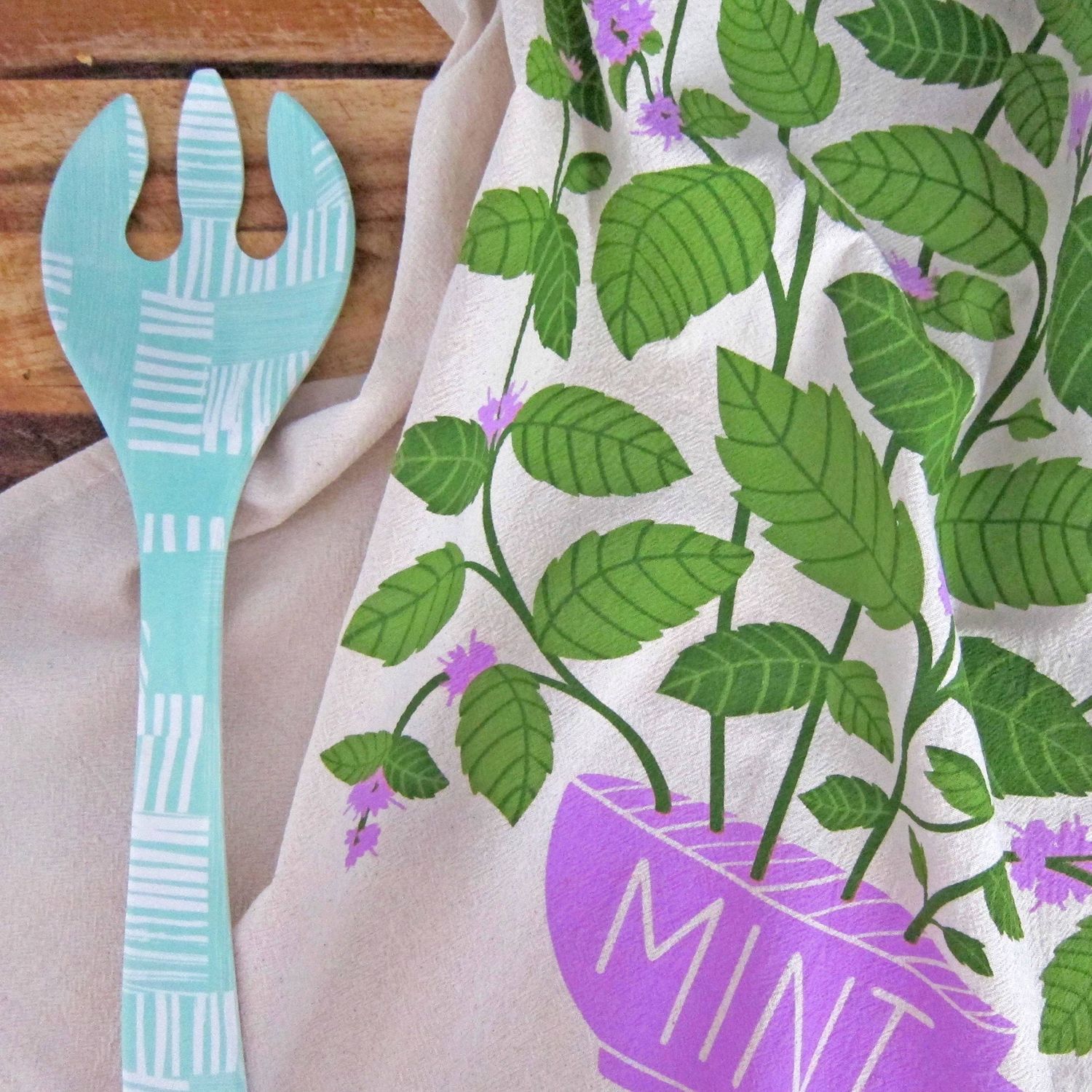 The Neighborgoods Flowers and Herbs Basket Tea Towel Set of 2 (Lilac and Mint)