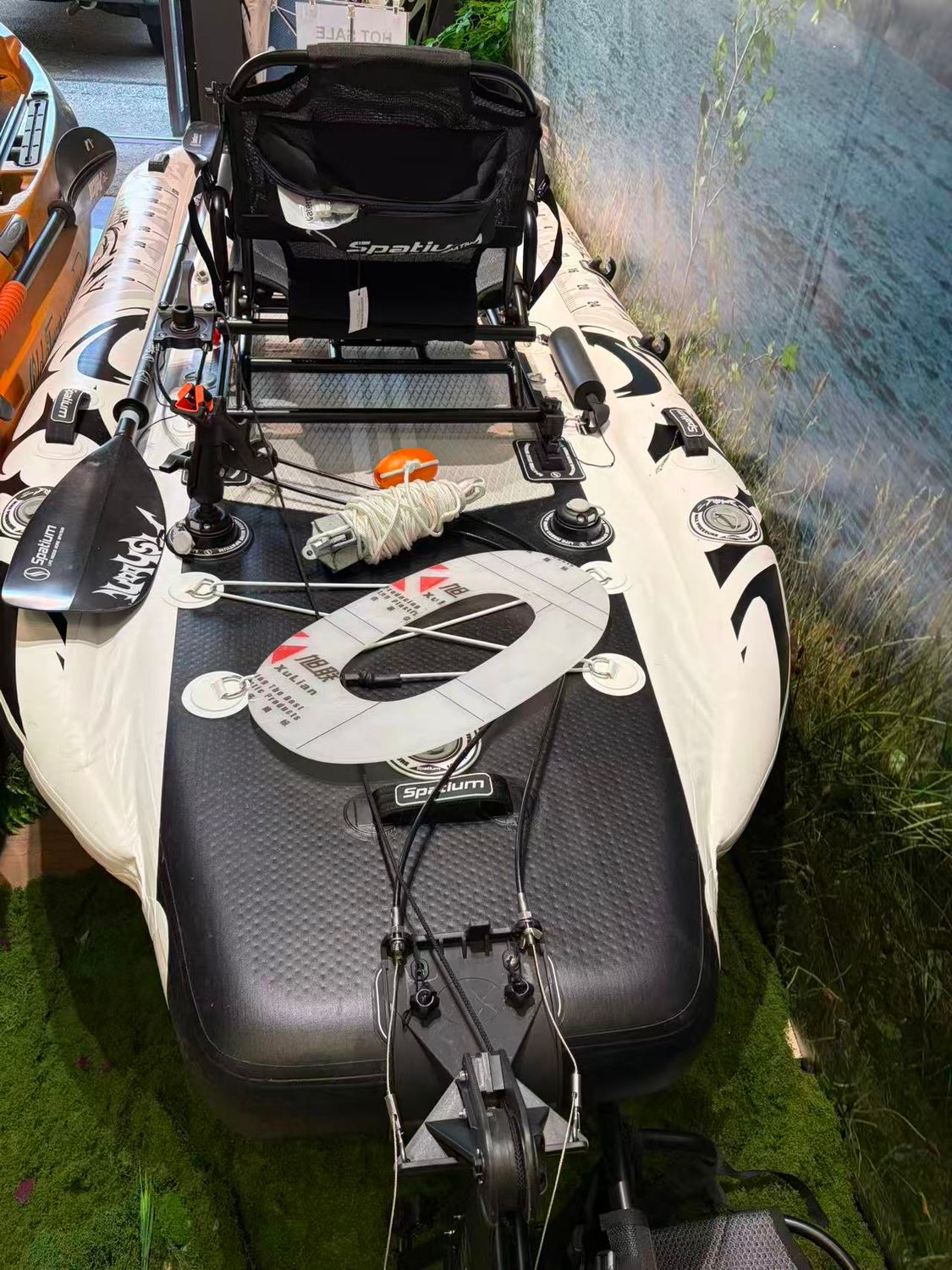 Fishbone Inflatable Paddle Board