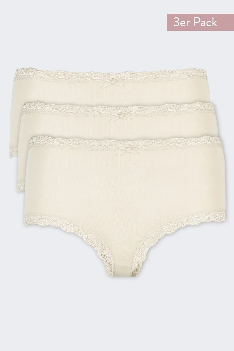 Nina von C 3 slipjes maxi cosy champagne Nina von C 3 slipje maxi cosy champagne
