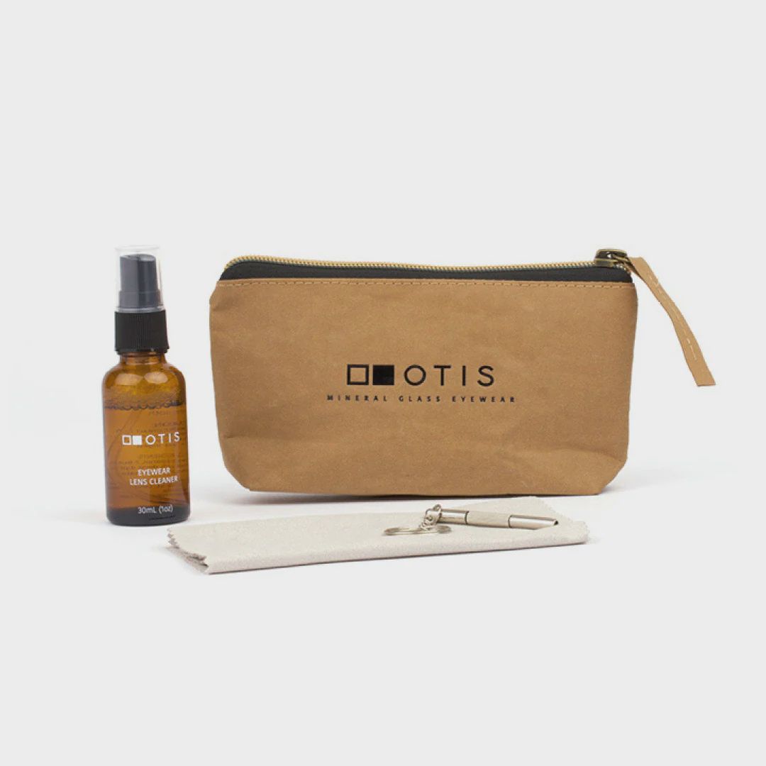 Otis Eyewear Care Kit