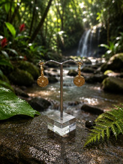 Seashore Hoop Earrings, Color: Gold