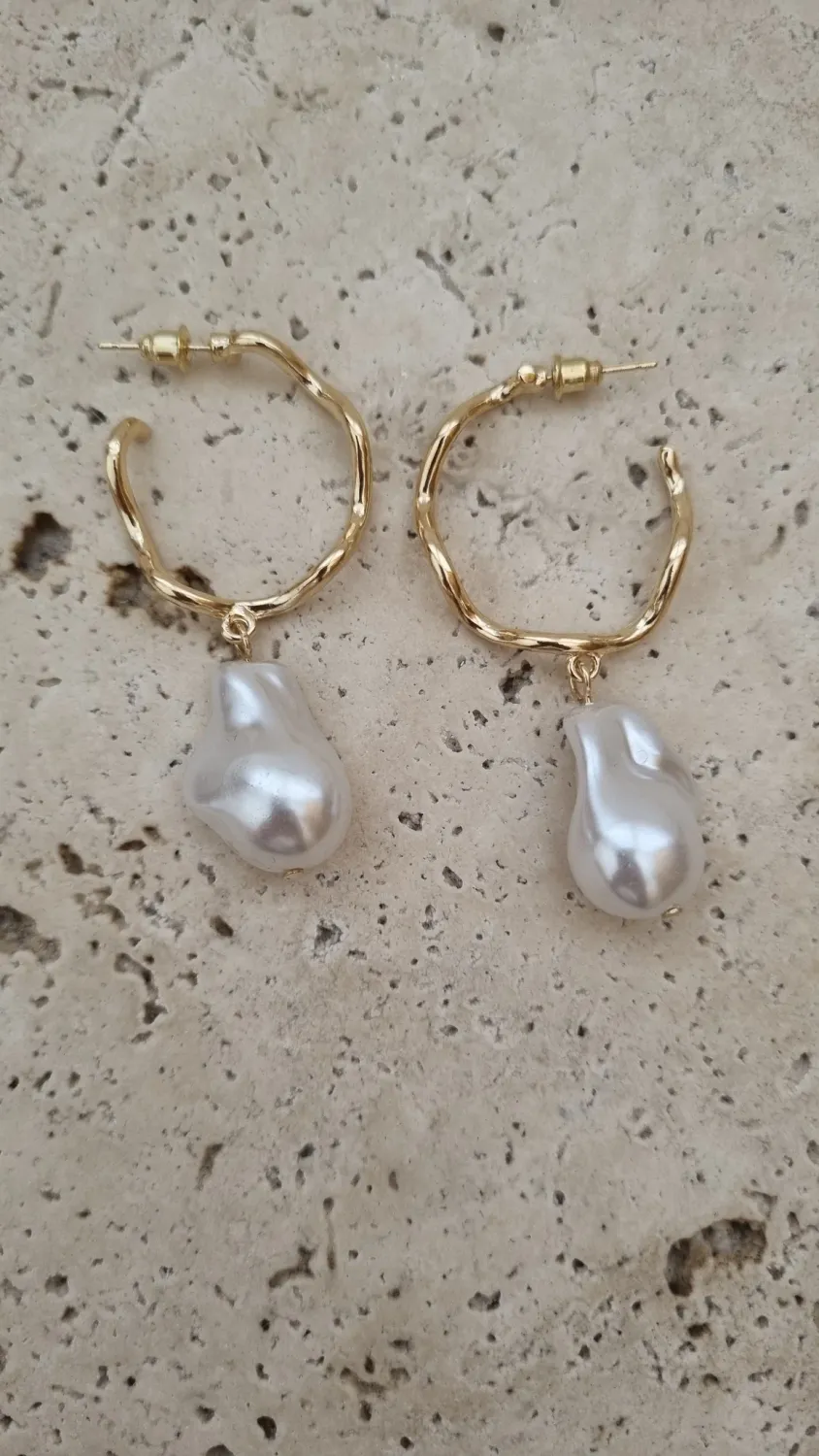 Pearl Drop Earrings