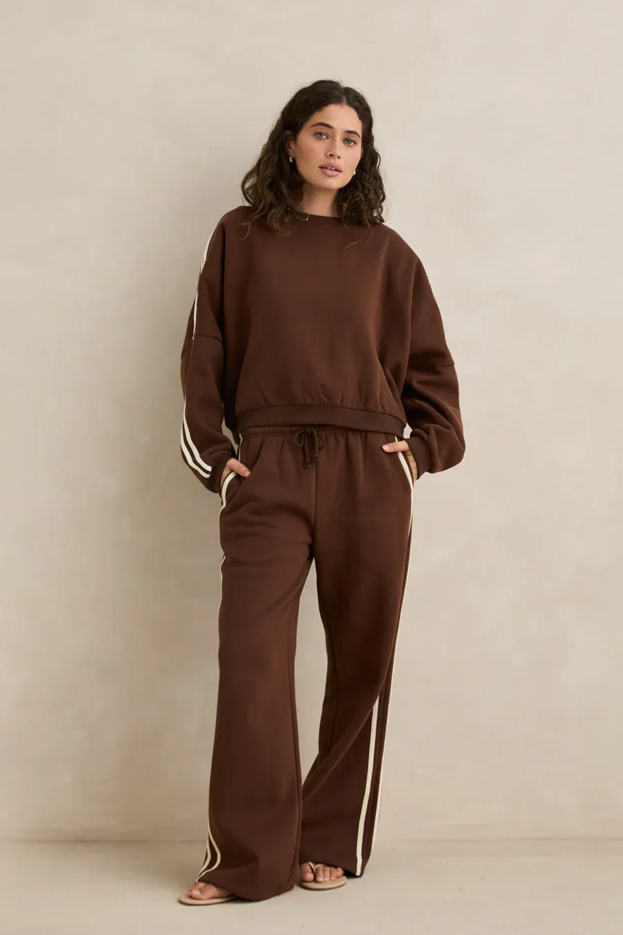 Contrast Sweatshirt, Color: Brown, Size: 06
