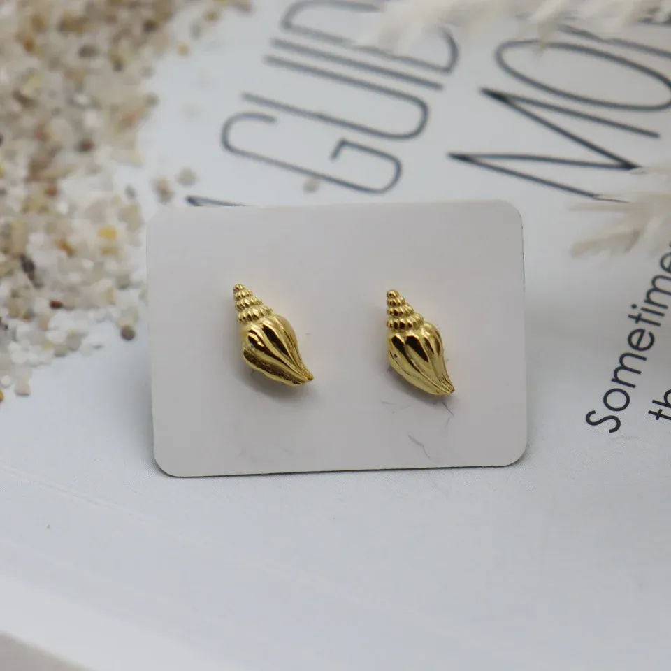 Seashell Stud Earrings