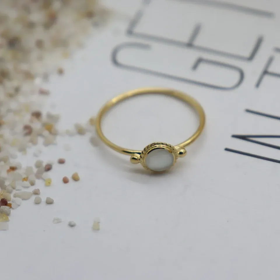 Kara Ring