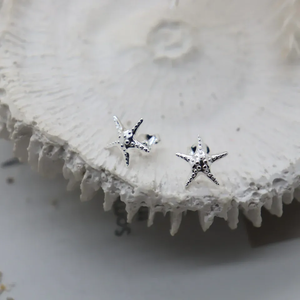 Starfish Studs, Color: Silver