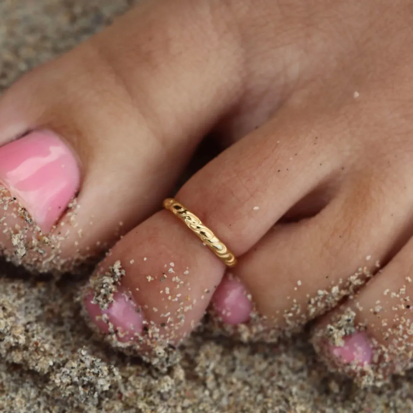 Mini Wave Toe Ring