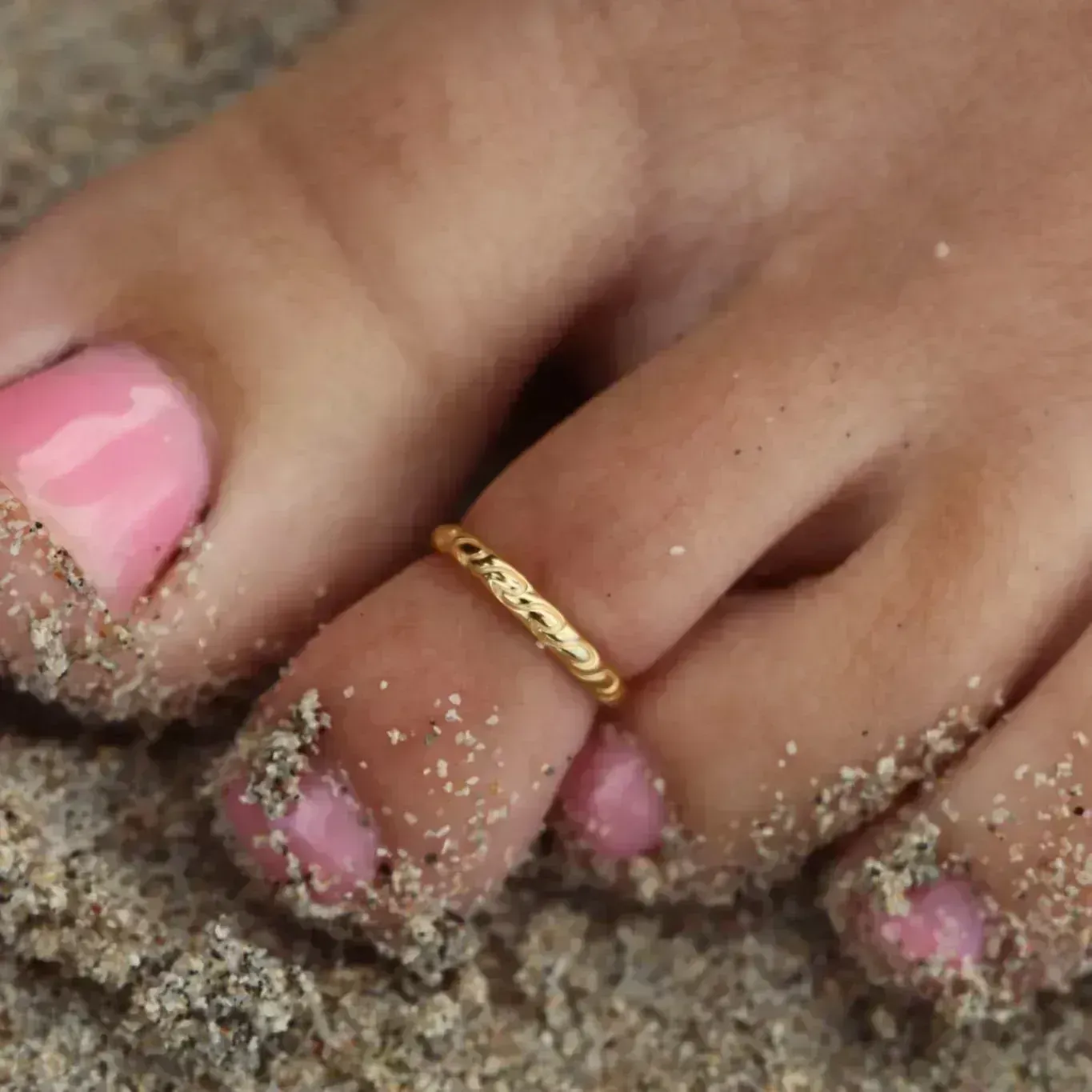 Mini Wave Toe Ring