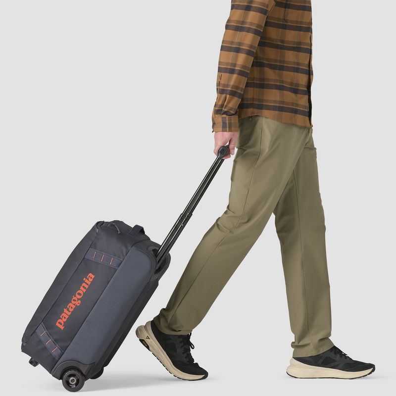 Black Hole® Wheeled Duffel 40L