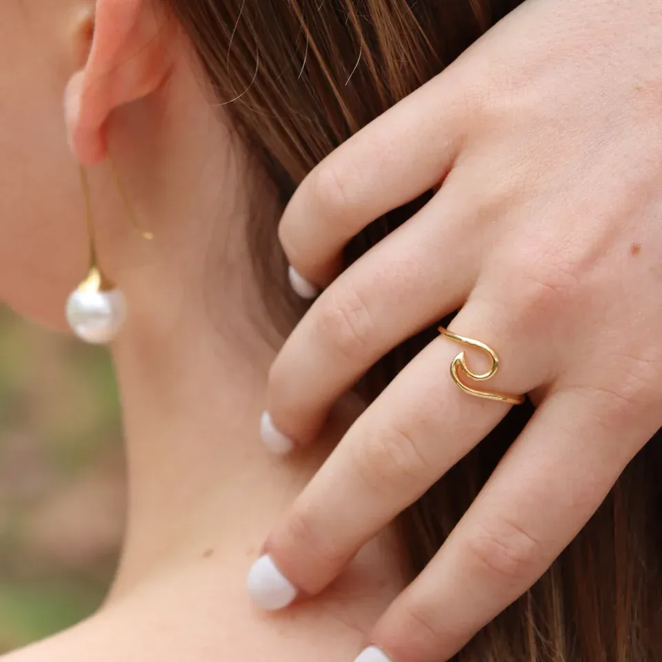 Miki Wave Ring