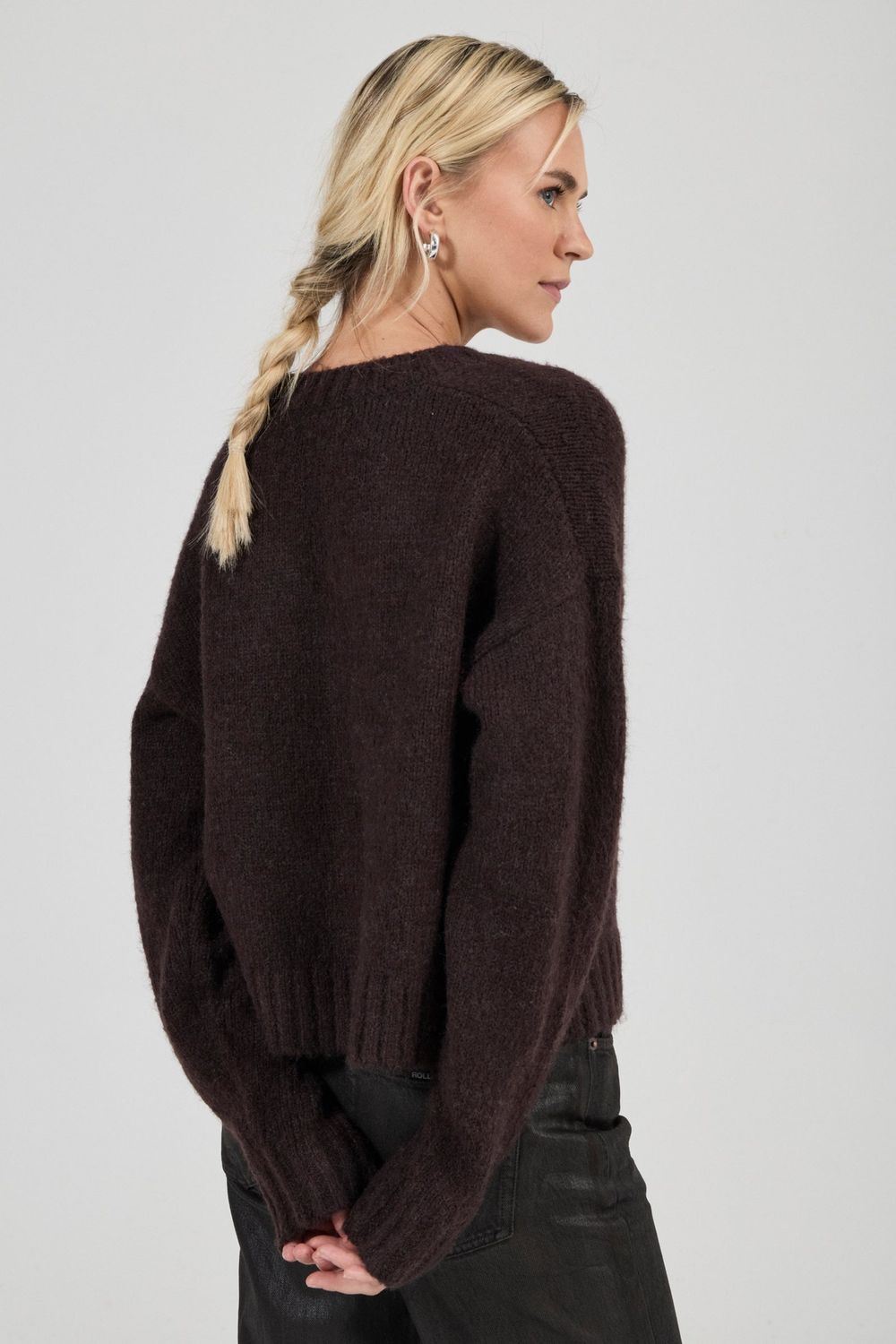 Tomboy V Neck Knit