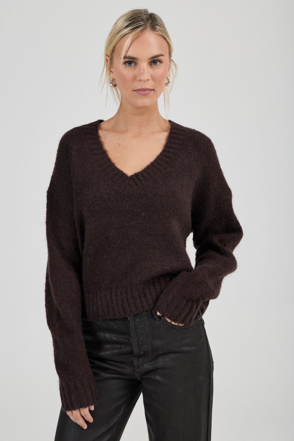 Tomboy V Neck Knit