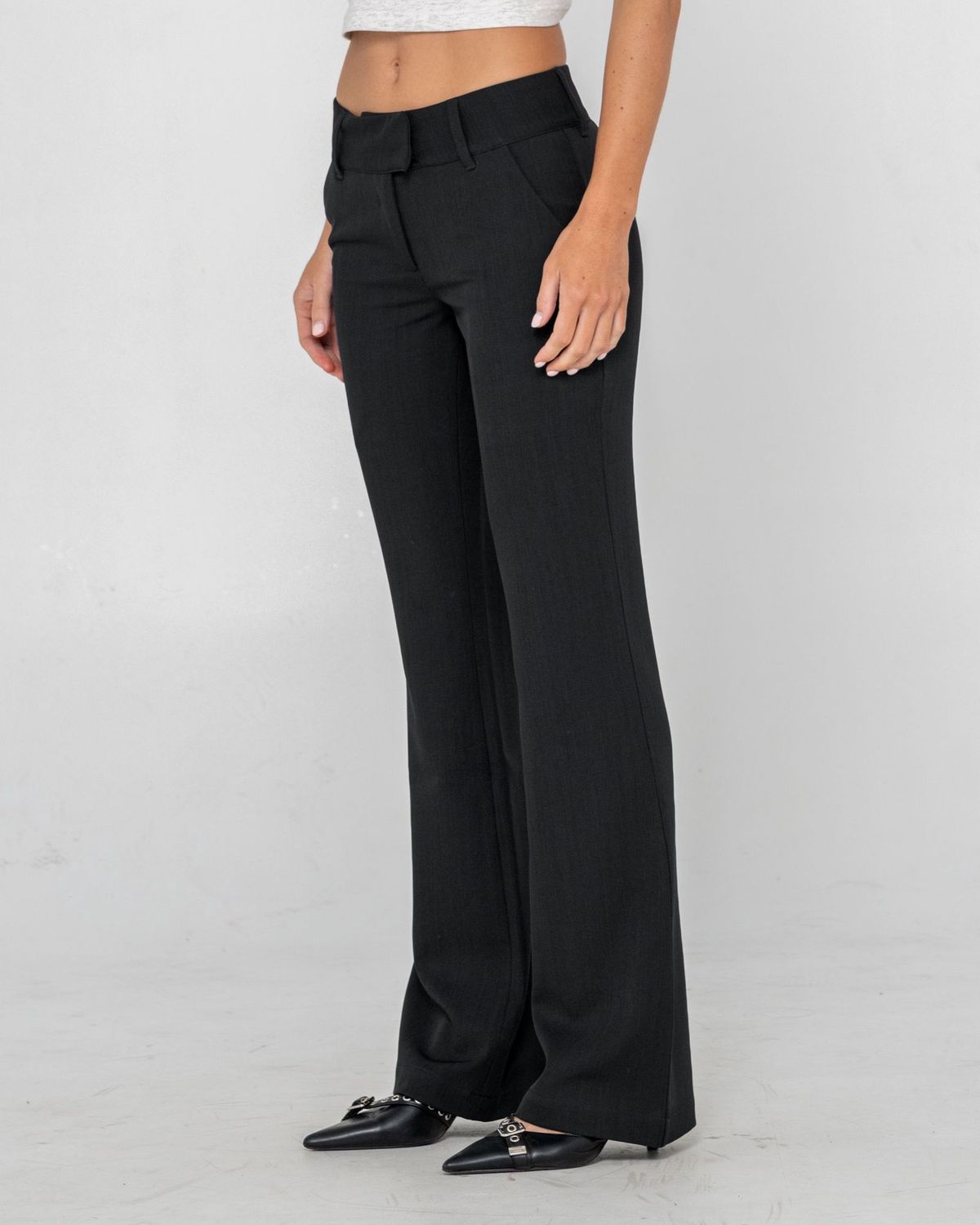 Finance Mummy Low Rise Suit Pant