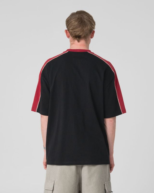 Scream Graphic Oversized Tee
